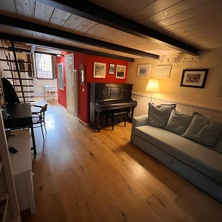 Апартаменты The Pianist S House In The Heart Of Болонья Экстерьер фото